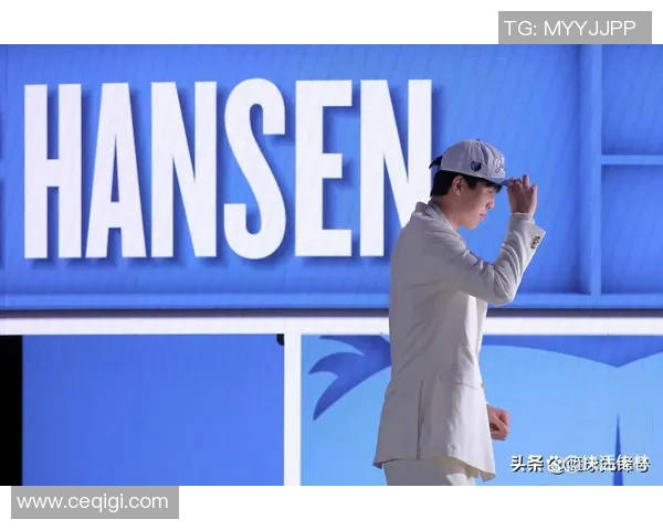 央视转播计划引热议！英雄联盟杨瀚森率开拓者对阵勇士，能否上演爆冷对决？