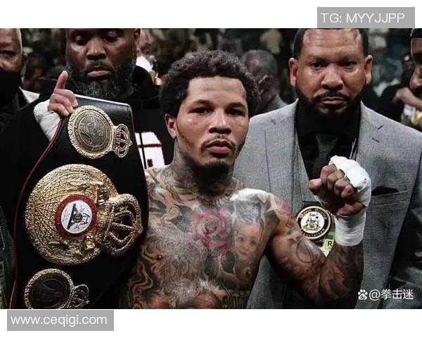 1985年戴维斯与泰勒的经典对决揭示了拳击历史的辉煌瞬间与传奇故事 1985年戴维斯与泰勒的经典对决揭示了拳击历史的辉煌瞬间与传奇故事